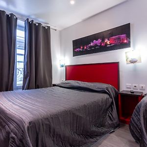 Habitación Estándar con 2 Camas Individuales